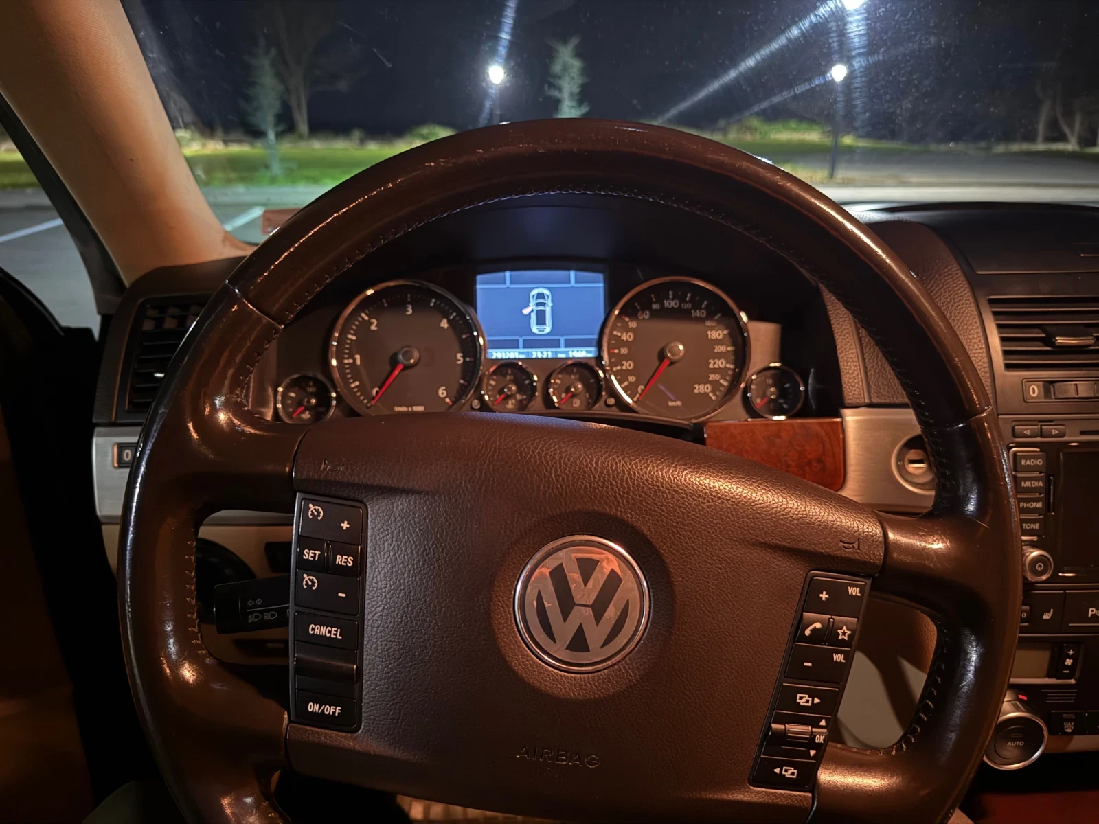 VW Touareg  - изображение 7