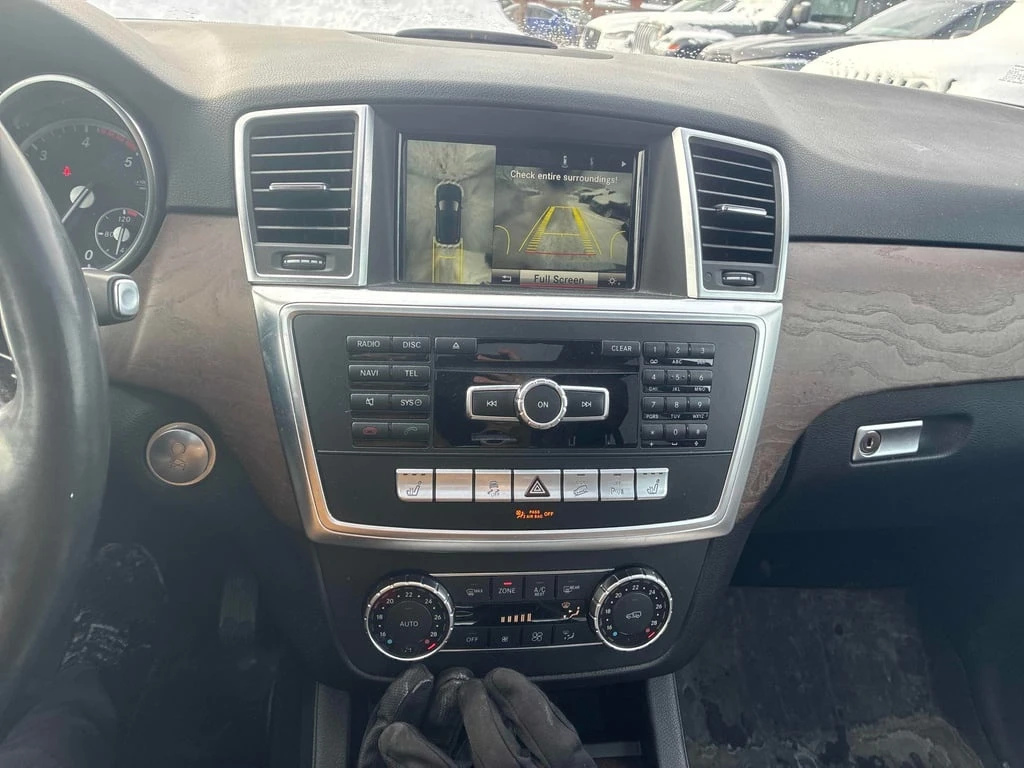 Mercedes-Benz ML 350 * BlueTEC * CARFAX * ���� �� �� | Mobile.bg � ����������� 9