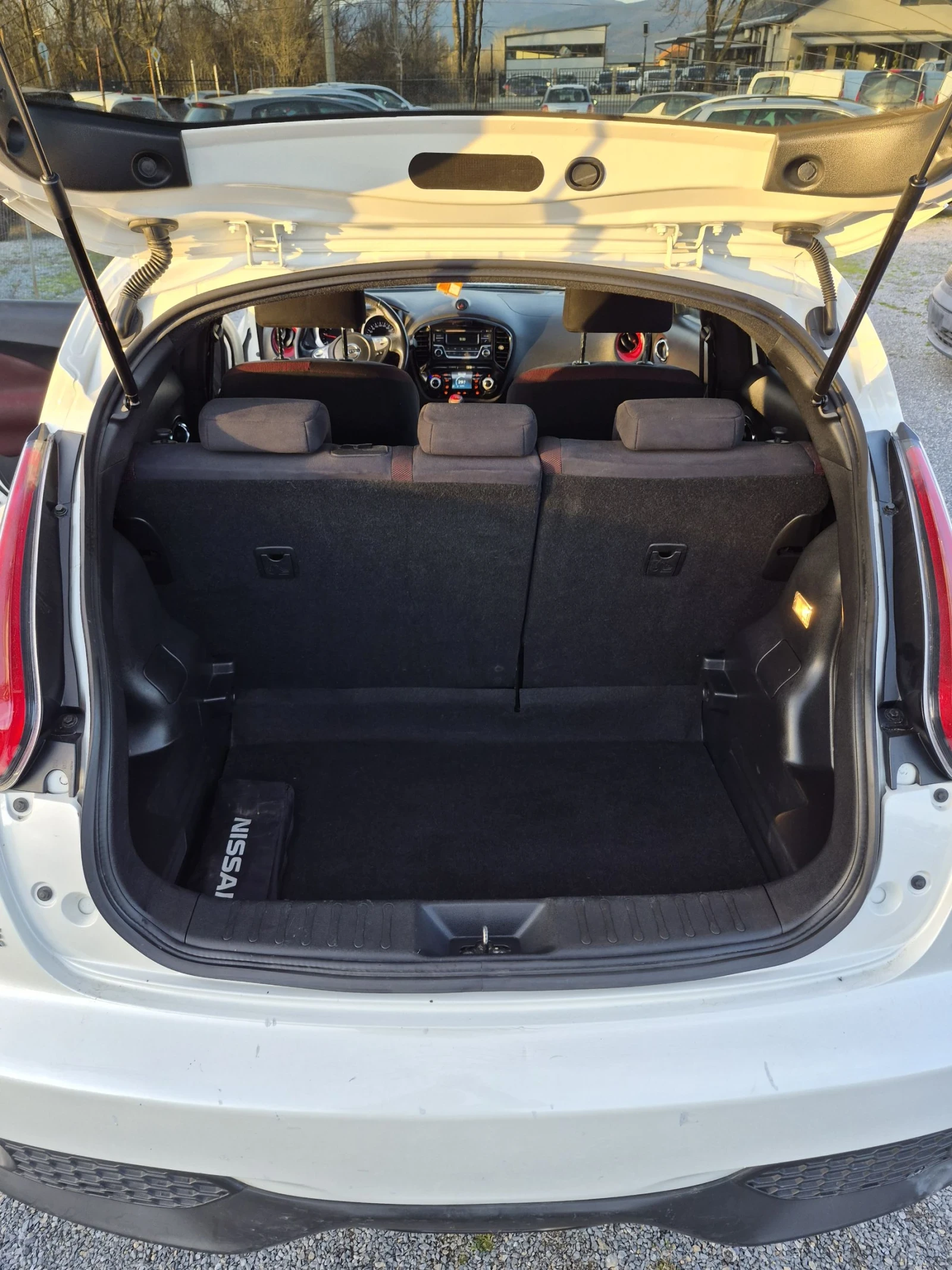 Nissan Juke 1.5 DCI Evro 5 Facelift, снимка 15 - Автомобили и джипове - 53893252