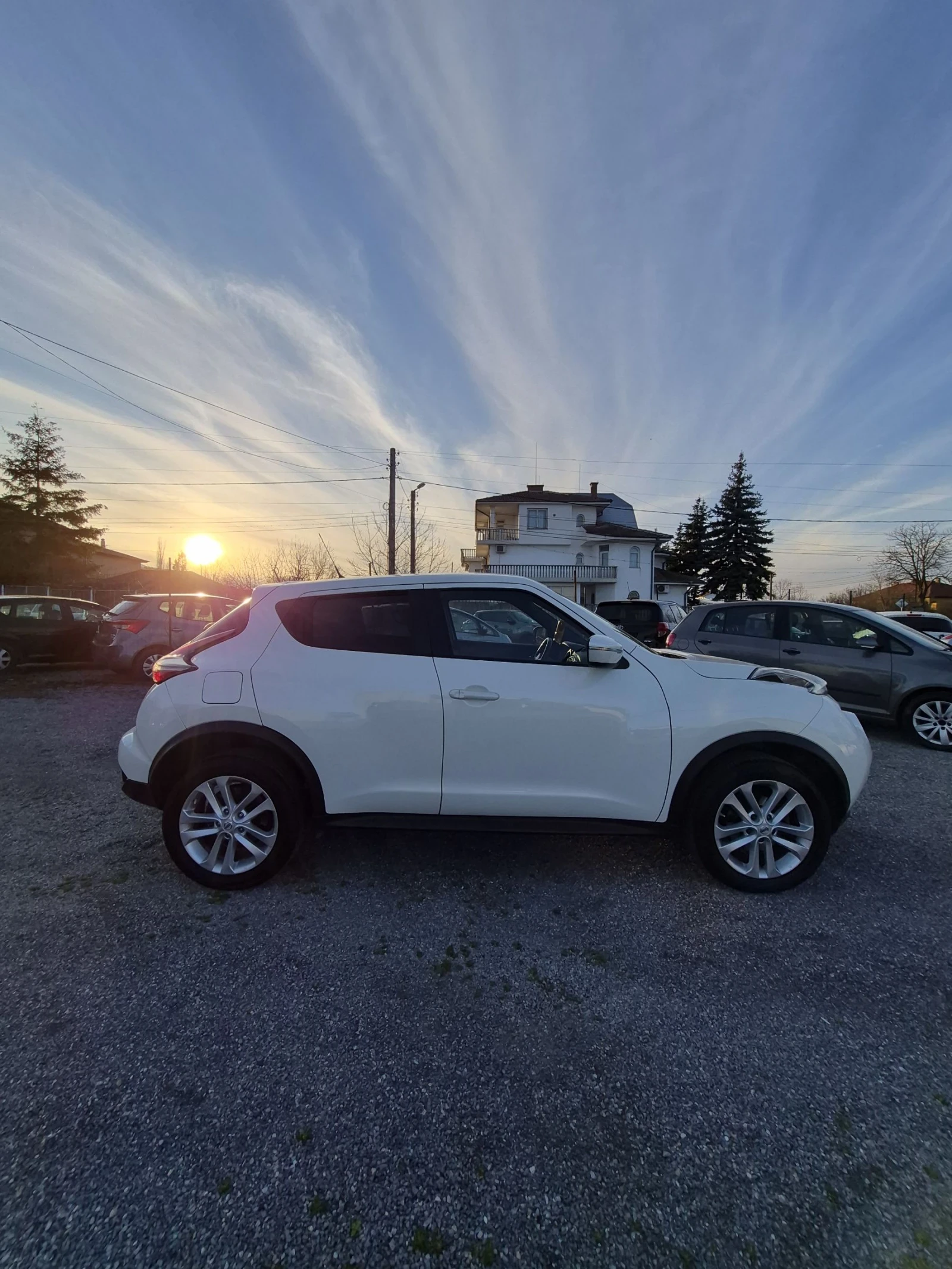Nissan Juke 1.5 DCI Evro 5 Facelift, снимка 8 - Автомобили и джипове - 53893252