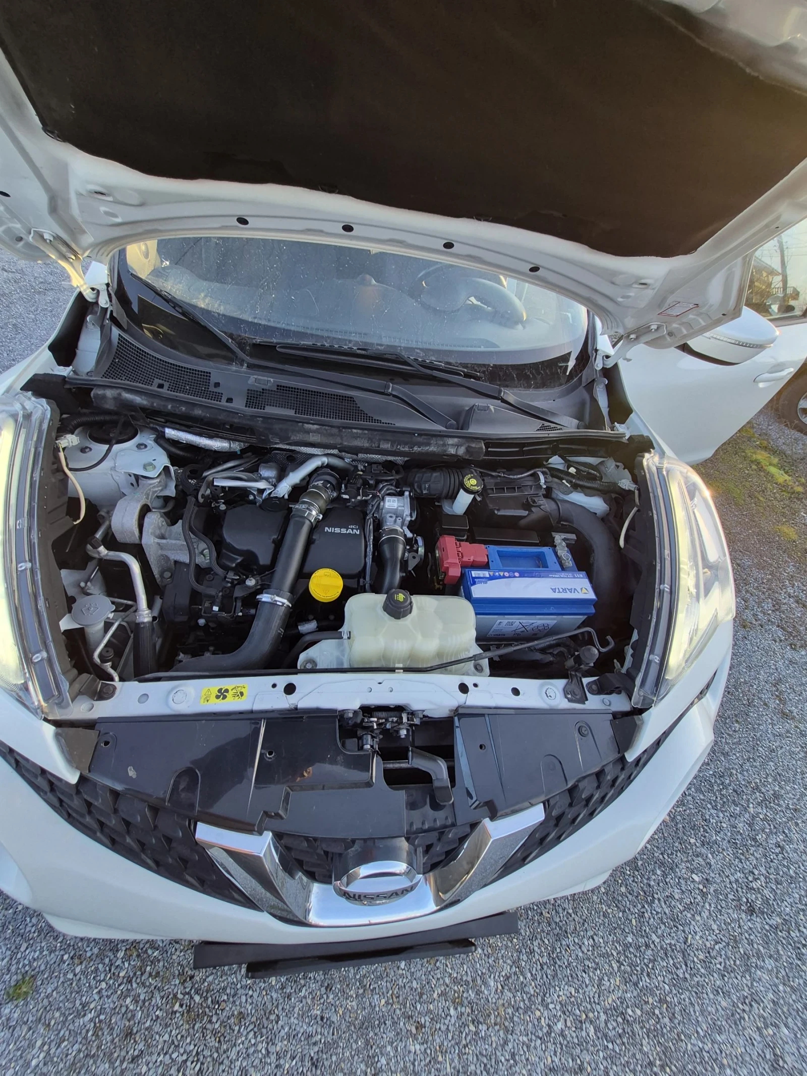 Nissan Juke 1.5 DCI Evro 5 Facelift, снимка 16 - Автомобили и джипове - 53893252