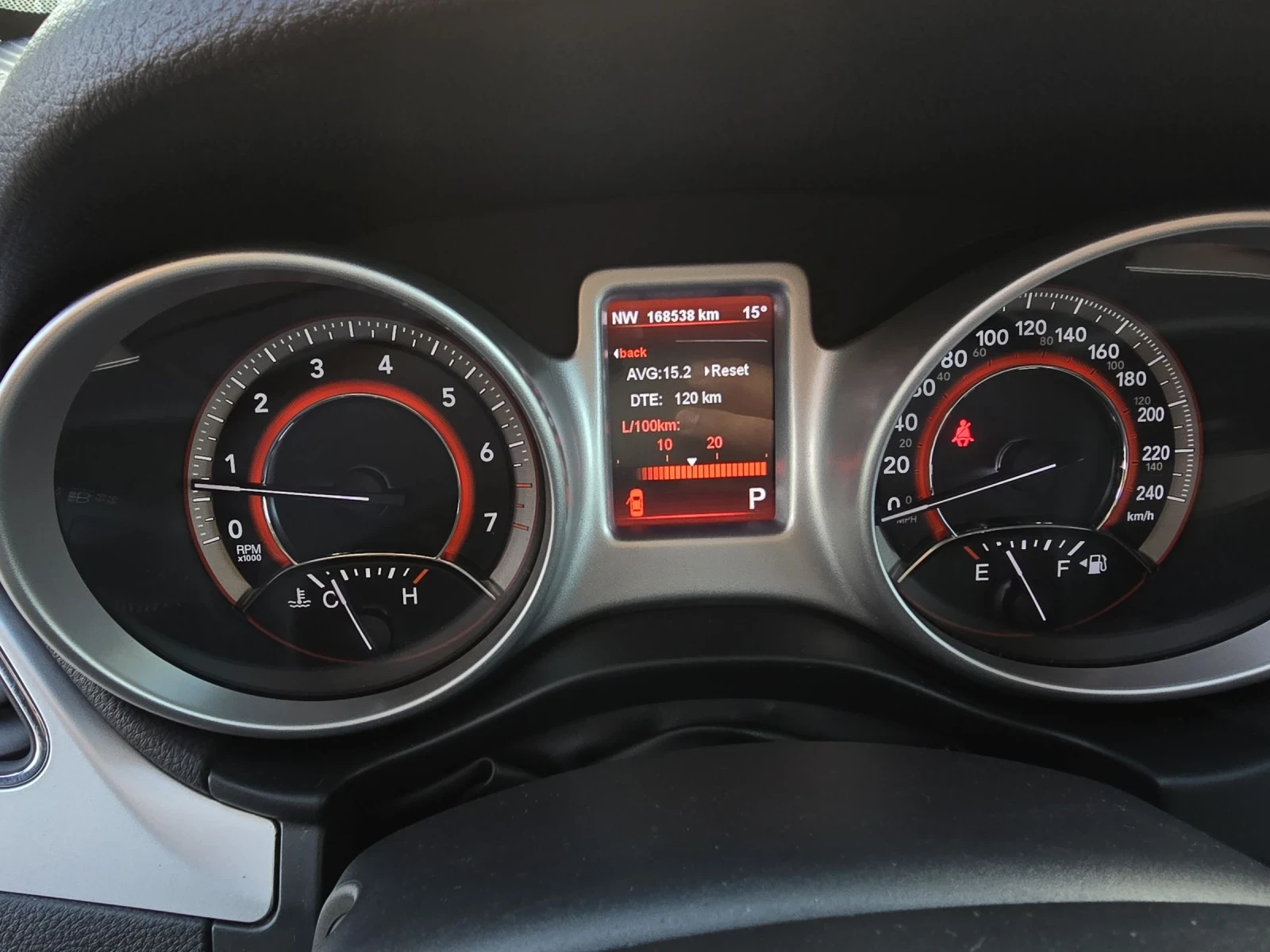 Fiat Freemont 3.6 AWD EuRo5B 7места, снимка 10 - Автомобили и джипове - 54346941