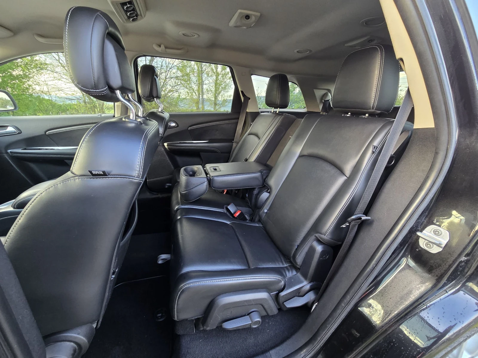 Fiat Freemont 3.6 AWD EuRo5B 7места, снимка 13 - Автомобили и джипове - 54346941