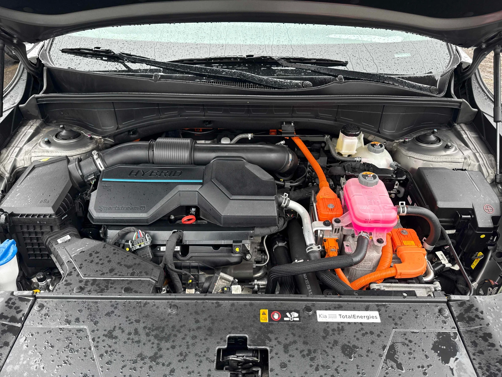 Kia Sorento EX 1.6 AWD Hybrid , снимка 10 - Автомобили и джипове - 54373794