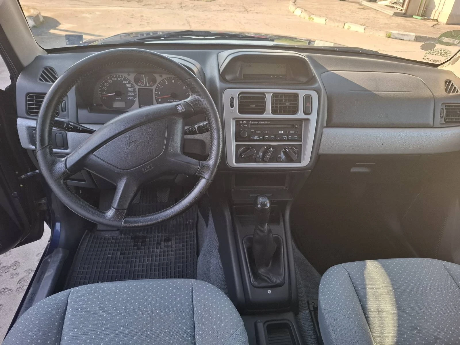 Mitsubishi Pajero pinin, снимка 9 - Автомобили и джипове - 54692921
