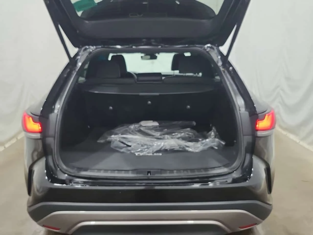 Lexus RX * 350H * АВТОКРЕДИТ БЕЗ ПЪРВОНАЧАЛНА ВНОСКА* , снимка 13 - Автомобили и джипове - 54775522