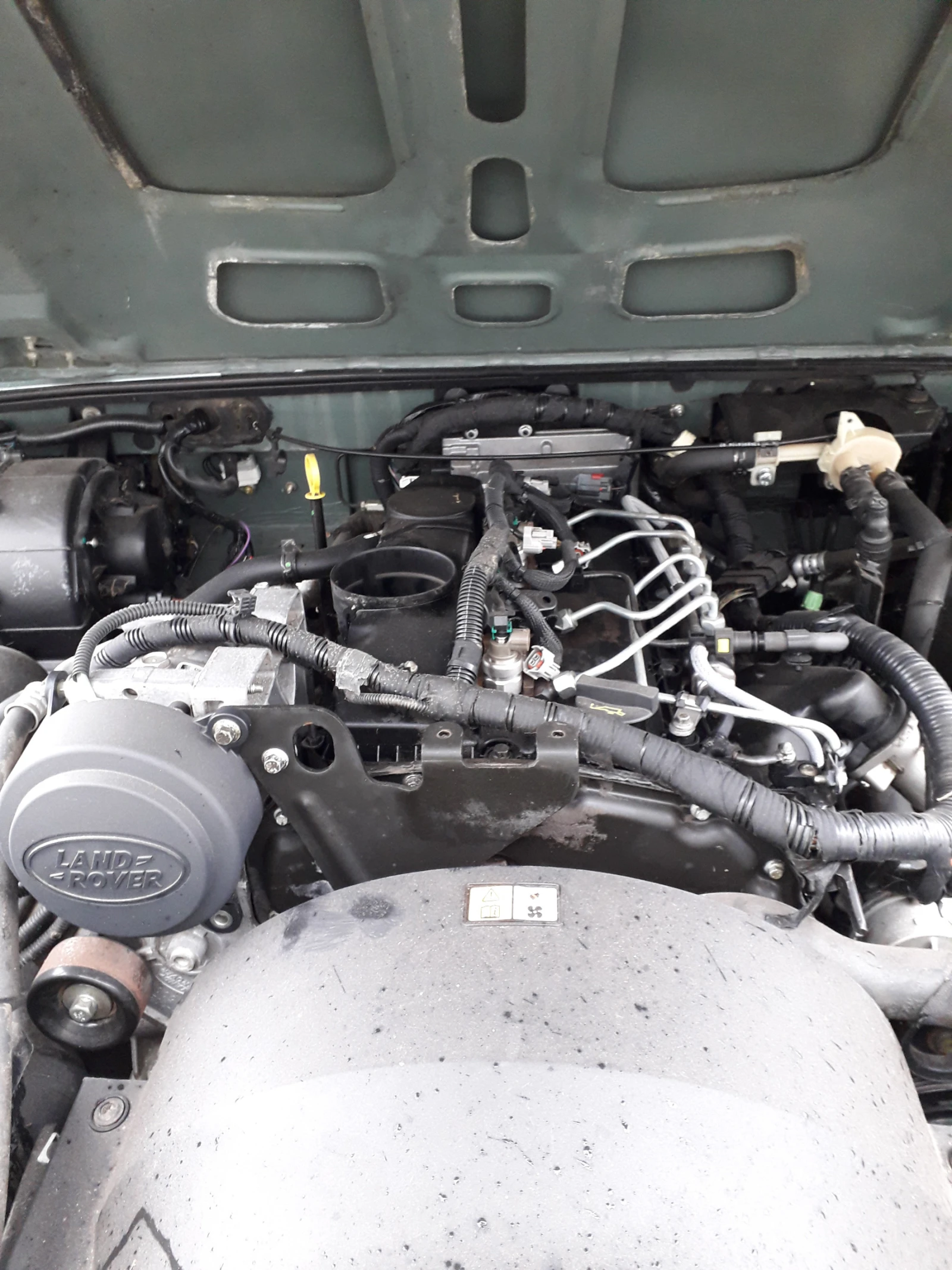 Land Rover Defender 110, снимка 3 - Автомобили и джипове - 54781302
