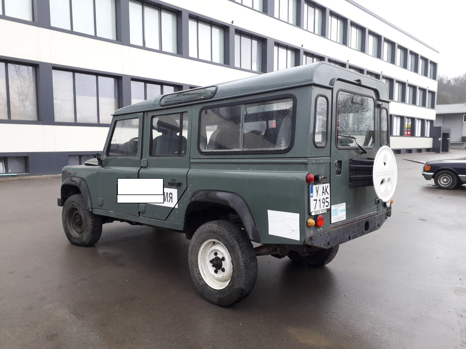 Land Rover Defender 110, снимка 9 - Автомобили и джипове - 54781302