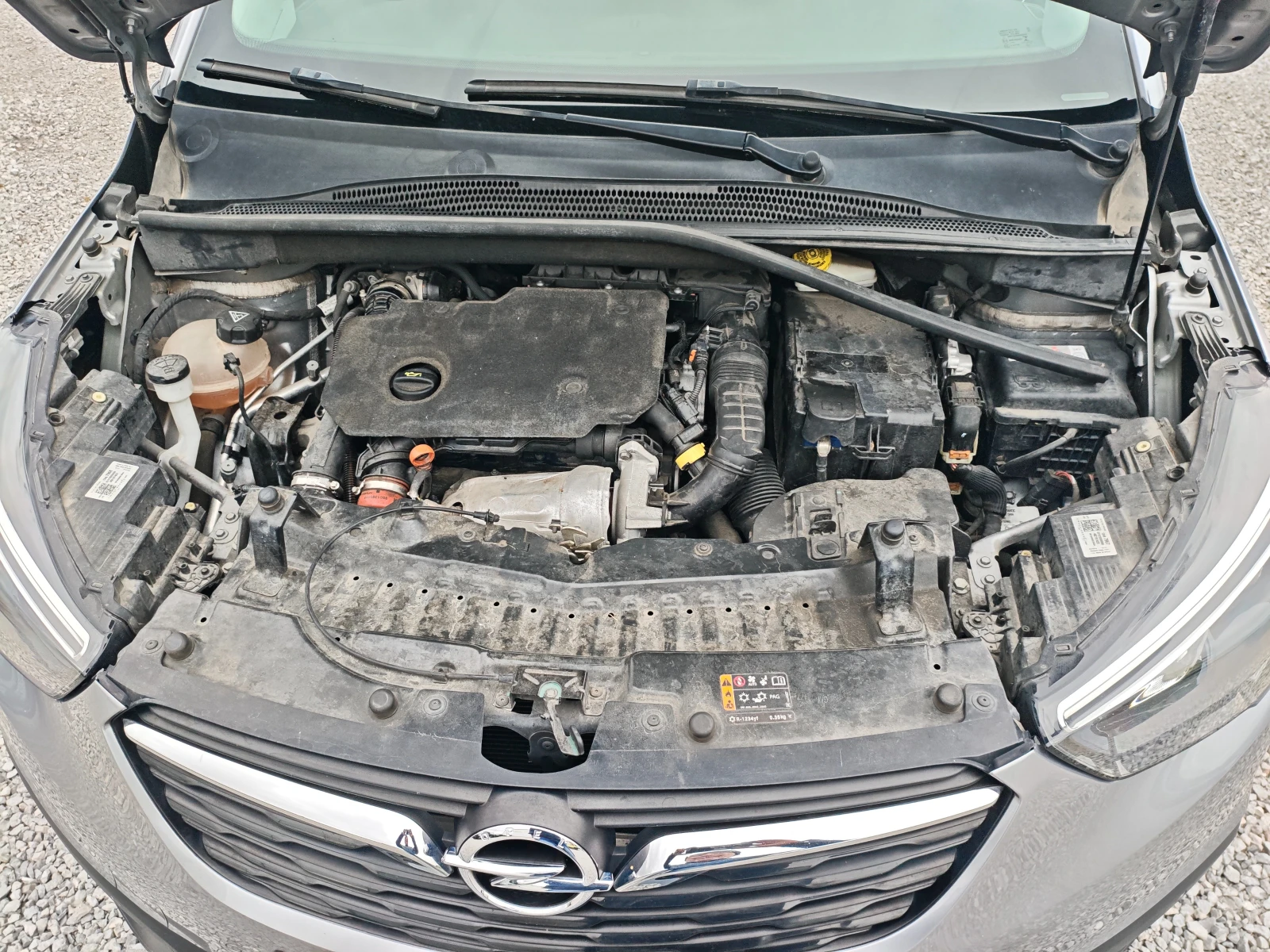 Opel Crossland X 1.5 D, снимка 12 - Автомобили и джипове - 56475375