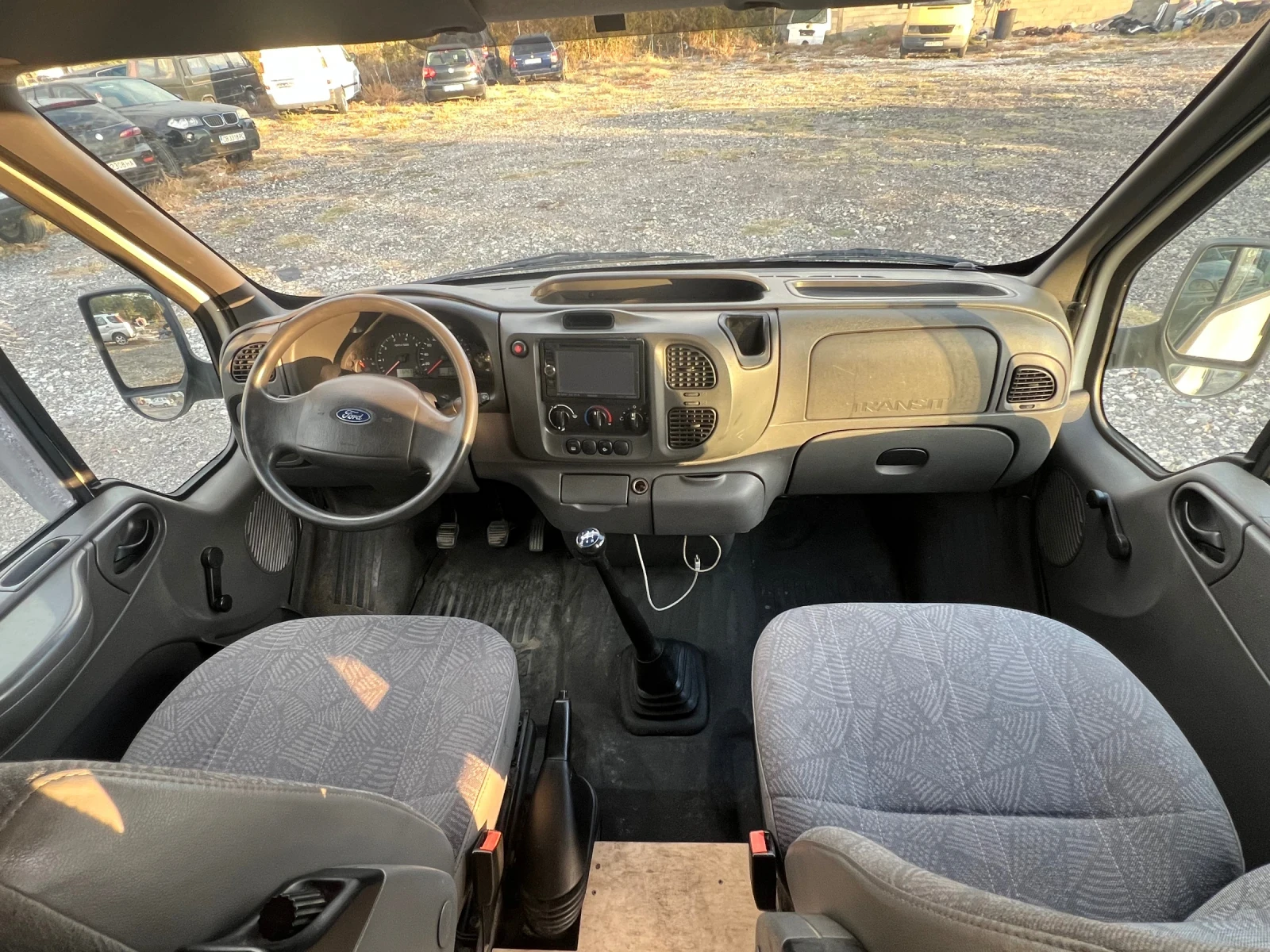 Ford Transit 125 T280, снимка 15 - Бусове и автобуси - 56683566