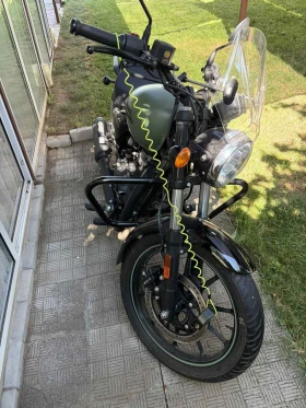 ����� �� �������� �� Royal Enfield Meteor