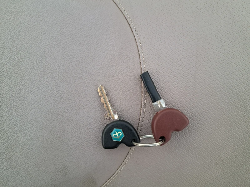 Piaggio Beverly 250 ie, снимка 12 - Мотоциклети и мототехника - 52682082