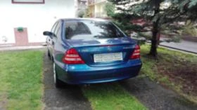 Интериор и аксесоари за Mercedes-Benz C 180, снимка 2