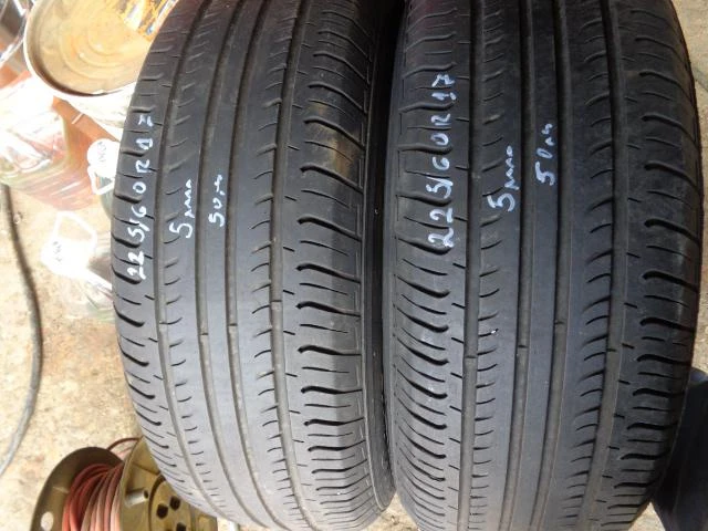 Гуми Летни 225/60R17, снимка 2 - Гуми и джанти - 18334364