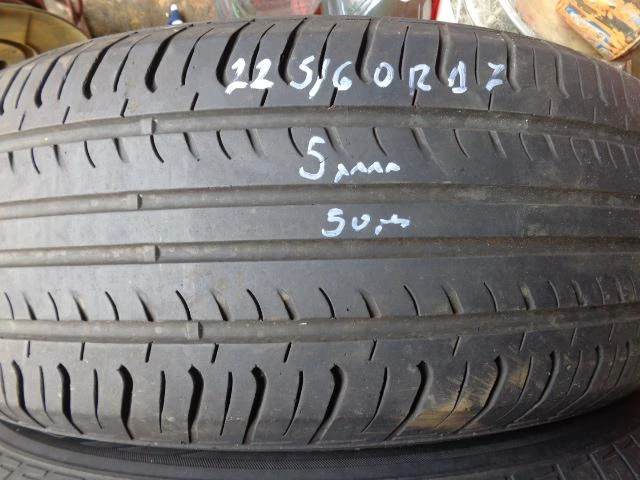 Гуми Летни 225/60R17, снимка 5 - Гуми и джанти - 18334364