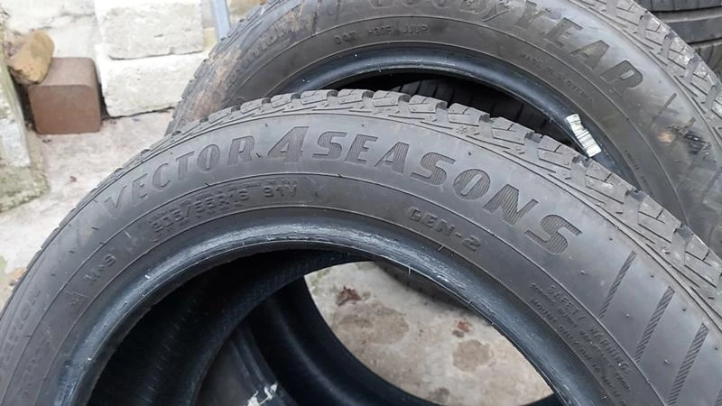 Гуми Зимни 205/55R16, снимка 6 - Гуми и джанти - 27725971