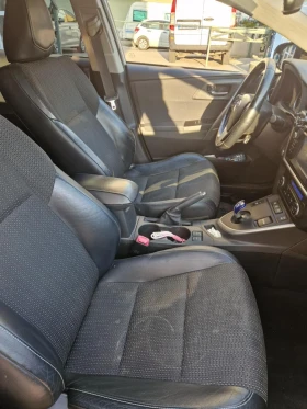 Toyota Auris 1.8 Hybrid  - 15500 лв. / 7925.02 € - 74362902 11
