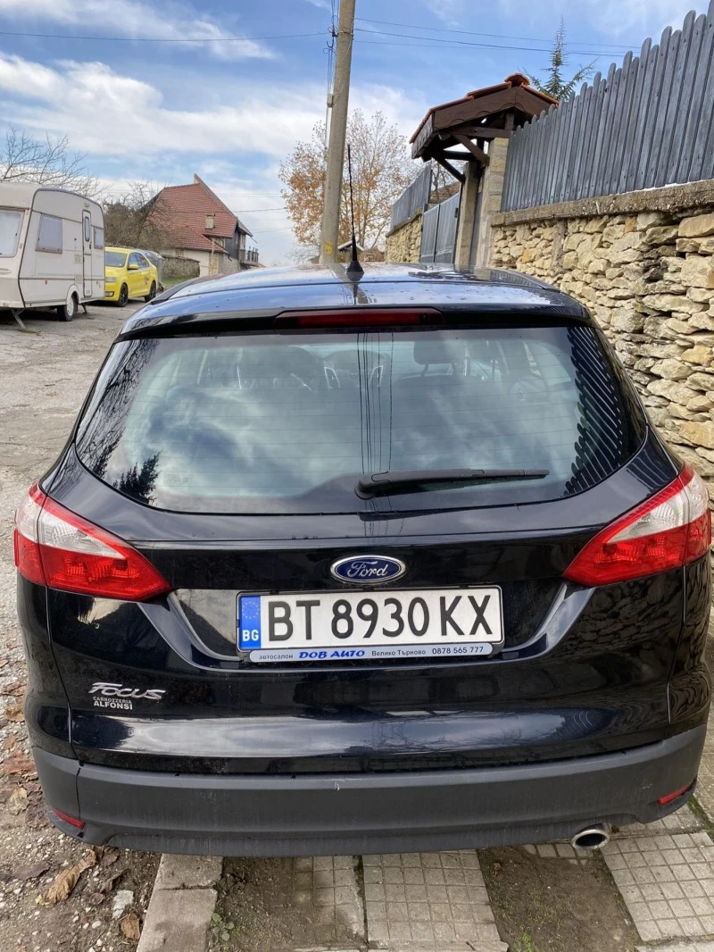 Ford Focus 2.0, снимка 9 - Автомобили и джипове - 47279302