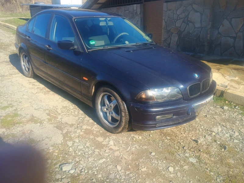 BMW 318 1.9, снимка 3 - Автомобили и джипове - 48511391