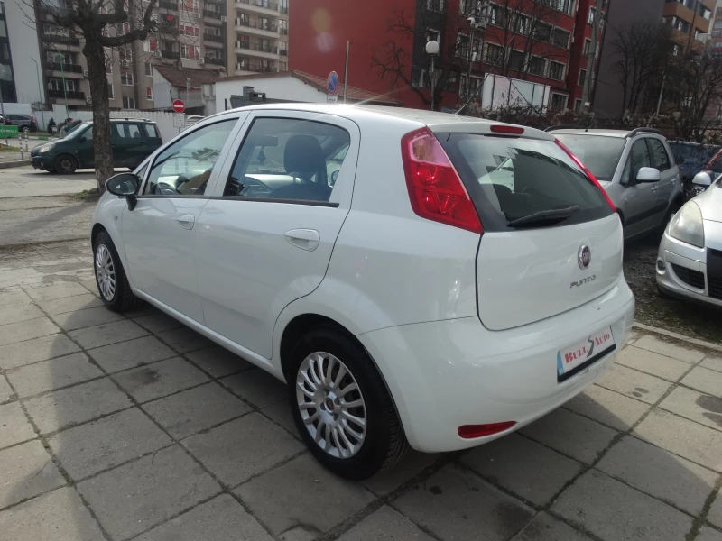 Fiat Punto 1.3Multijet EURO 5B, снимка 5 - Автомобили и джипове - 49447524