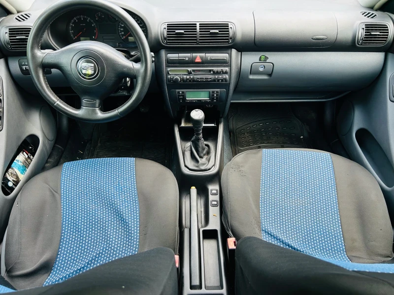 Seat Leon 1.6i, снимка 9 - Автомобили и джипове - 50573044