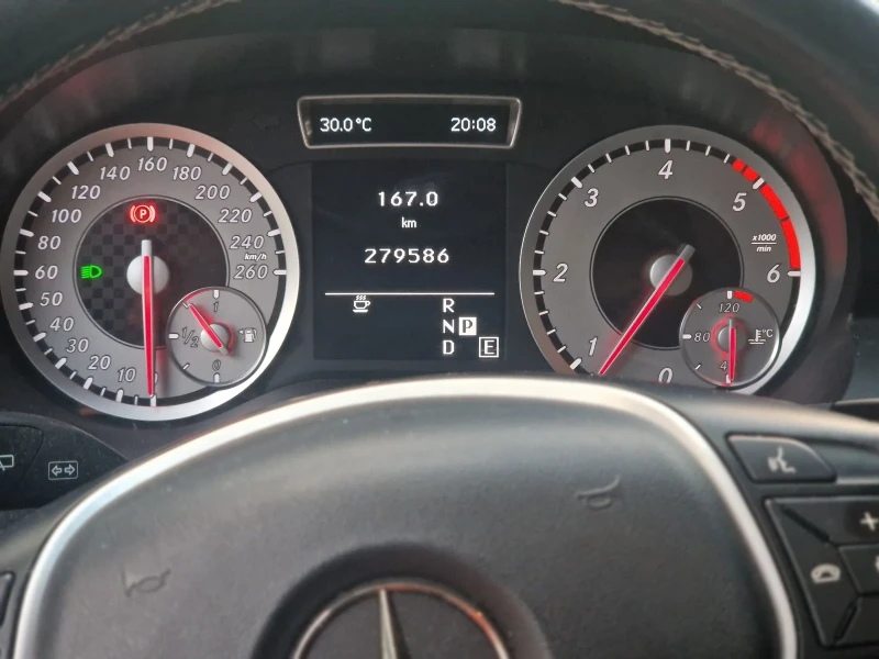 Mercedes-Benz A 180 W176, снимка 15 - Автомобили и джипове - 52513955