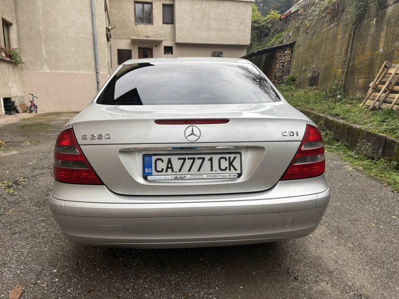 Mercedes-Benz 220 CDI, снимка 4 - Автомобили и джипове - 52650058