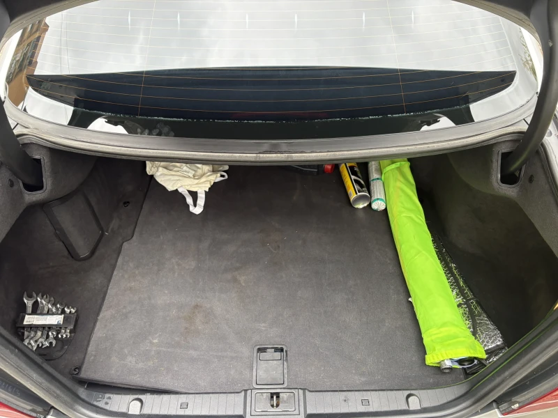 Mercedes-Benz 220 CDI, снимка 8 - Автомобили и джипове - 52650058