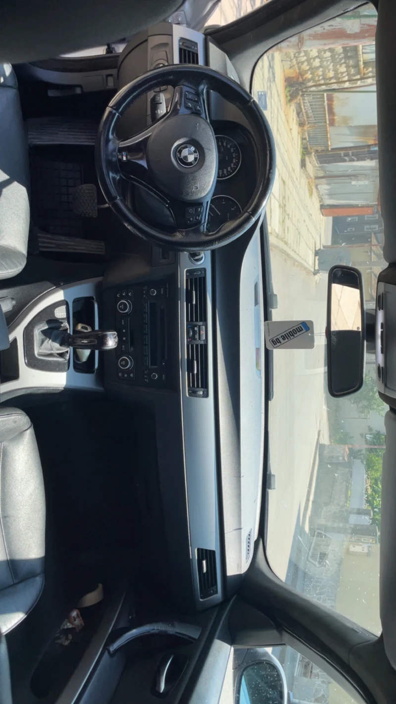 BMW 330, снимка 7 - Автомобили и джипове - 52818561