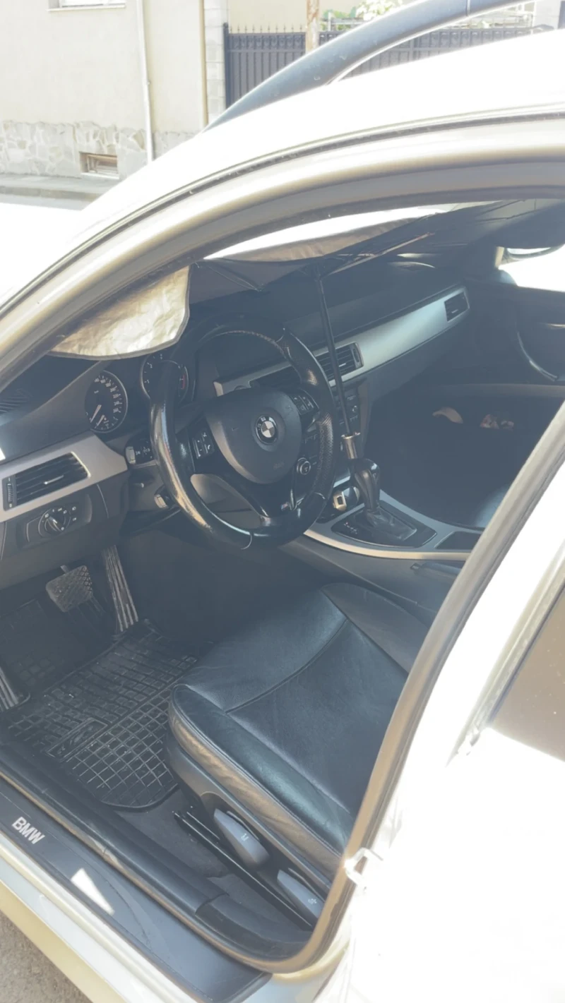 BMW 330, снимка 6 - Автомобили и джипове - 52818561