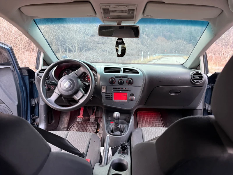 Seat Leon, снимка 8 - Автомобили и джипове - 53223672