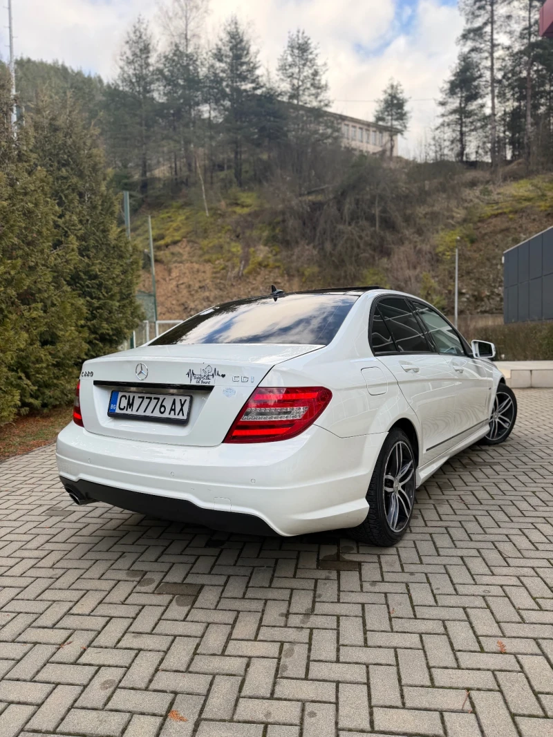 Mercedes-Benz C 220 C220 CDI, снимка 11 - Автомобили и джипове - 53592329