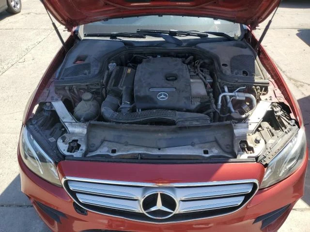 Mercedes-Benz E 300 2.0L 4 НАЛИЧЕН, снимка 11 - Автомобили и джипове - 47264714