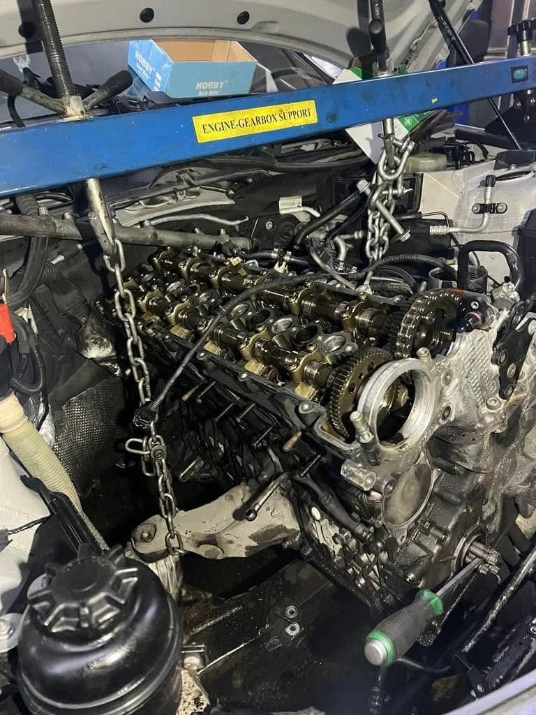 BMW 330, снимка 11 - Автомобили и джипове - 52818561