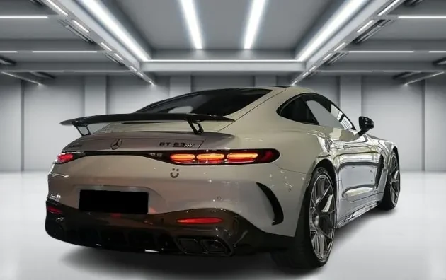 Mercedes-Benz AMG GT 63 Pro 4Matic+ Coupe = Premium Plus = Гаранция, снимка 3 - Автомобили и джипове - 53190252