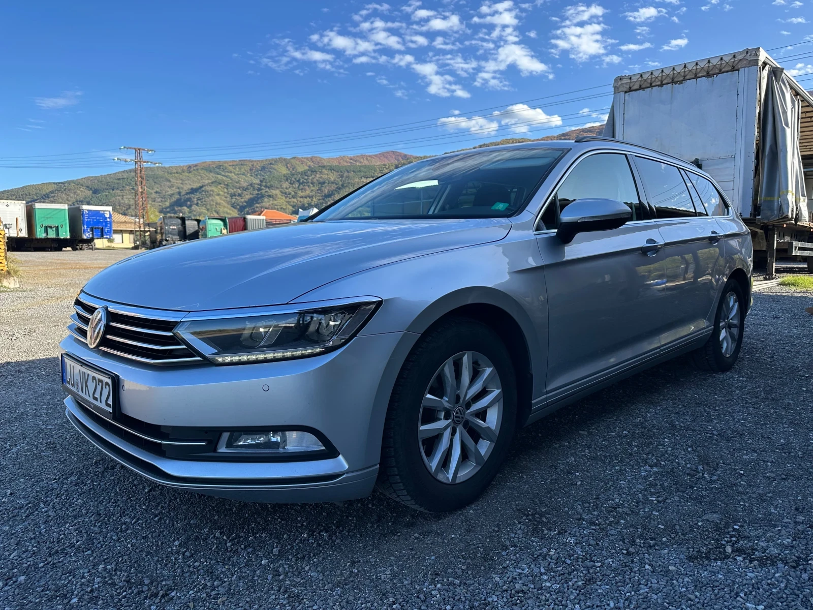 VW Passat 2.0 TDI, DSG, 150 к.с. ПЕРФЕКТЕН ! , снимка 1
