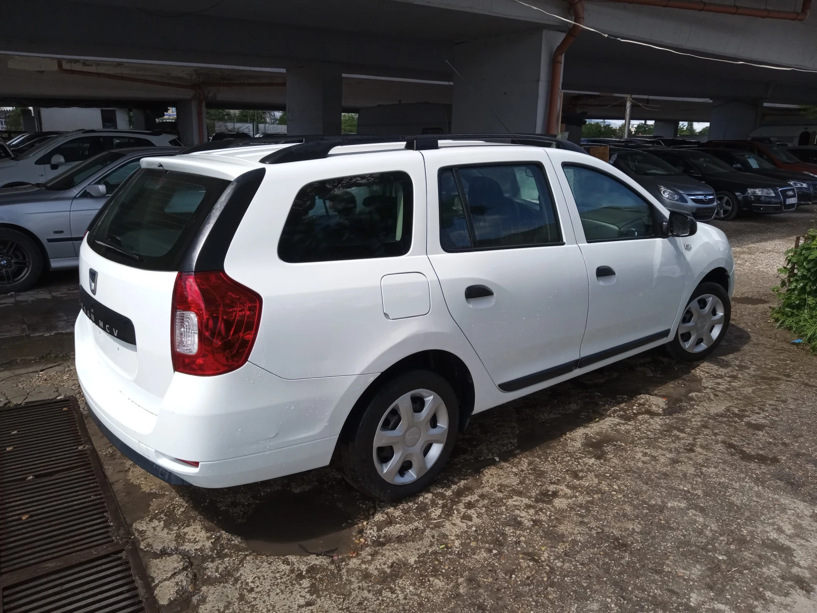 Dacia Logan 1.5dcl-75.к.с - изображение 4