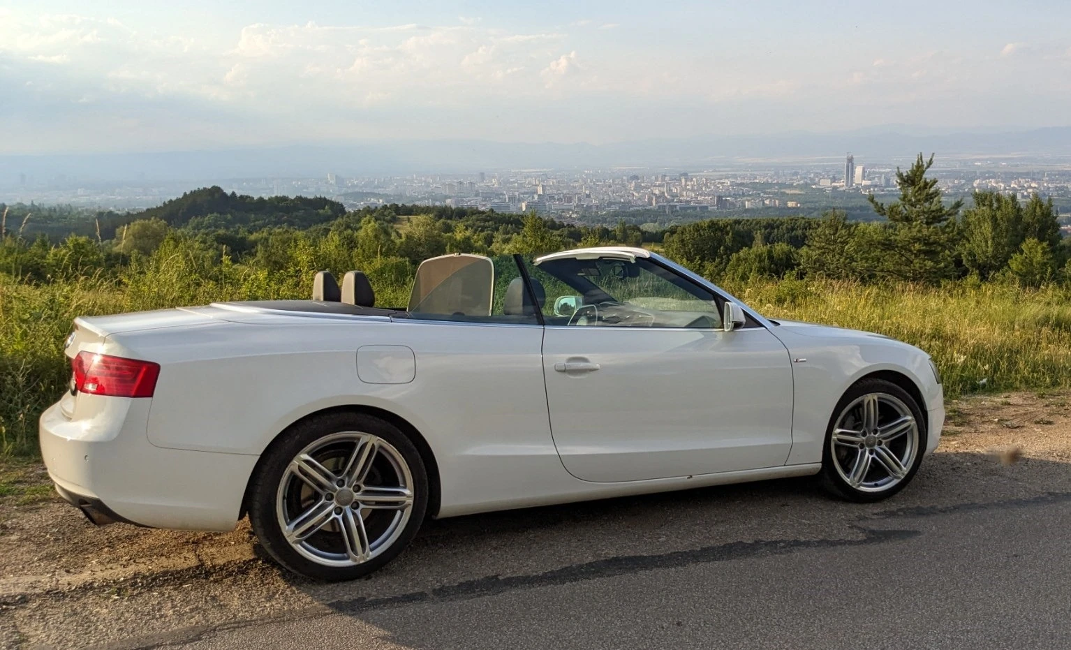 Audi A5 cabrio 2.0T quattro - изображение 6