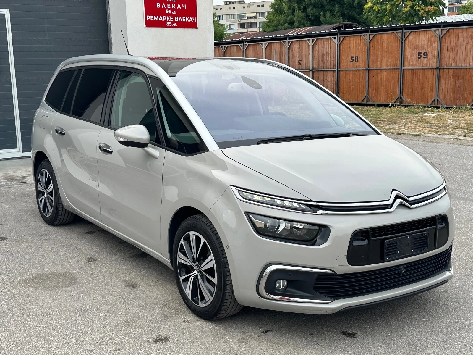 Citroen Grand C4 Picasso 1.6HDI Exclusive 7места Автоматик - изображение 10