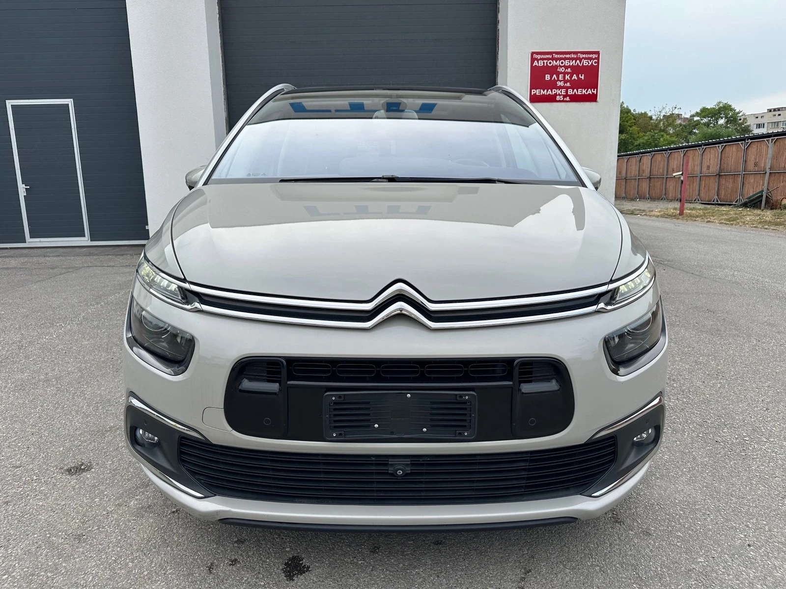 Citroen Grand C4 Picasso 1.6HDI Exclusive 7места Автоматик - изображение 2