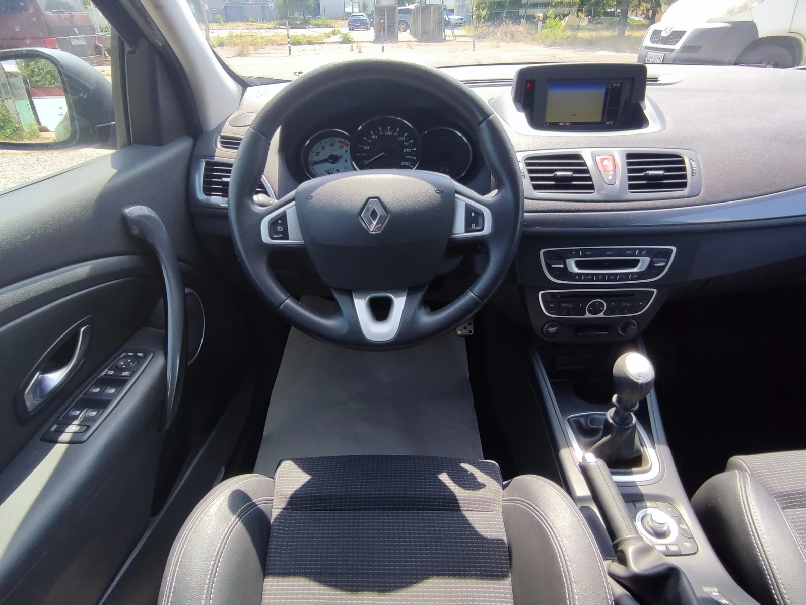 Renault Megane 1.5DCI-110kc-GT LIne-НАВИГАЦИЯ-6 СК-ЕВРО5 - изображение 10