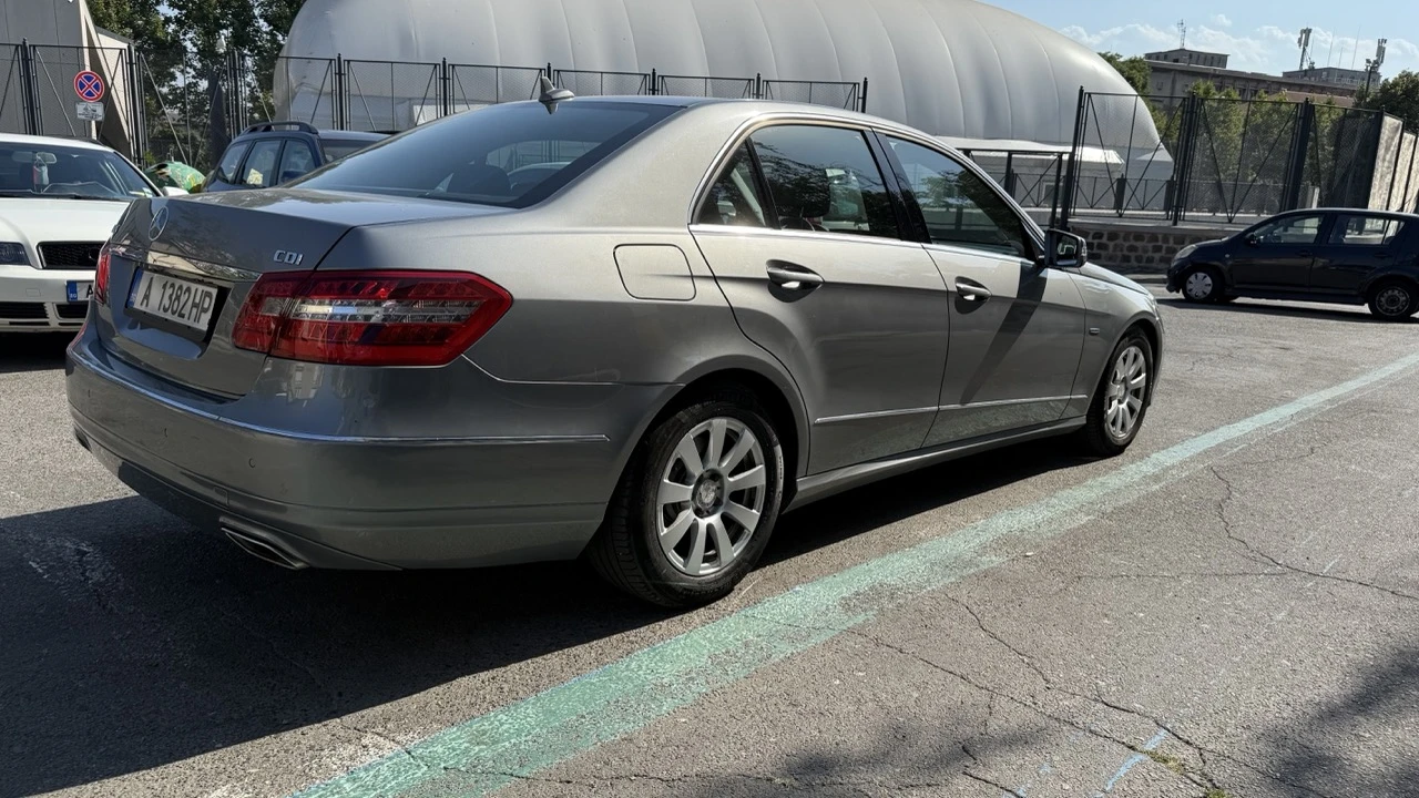 Mercedes-Benz E 250  - изображение 2