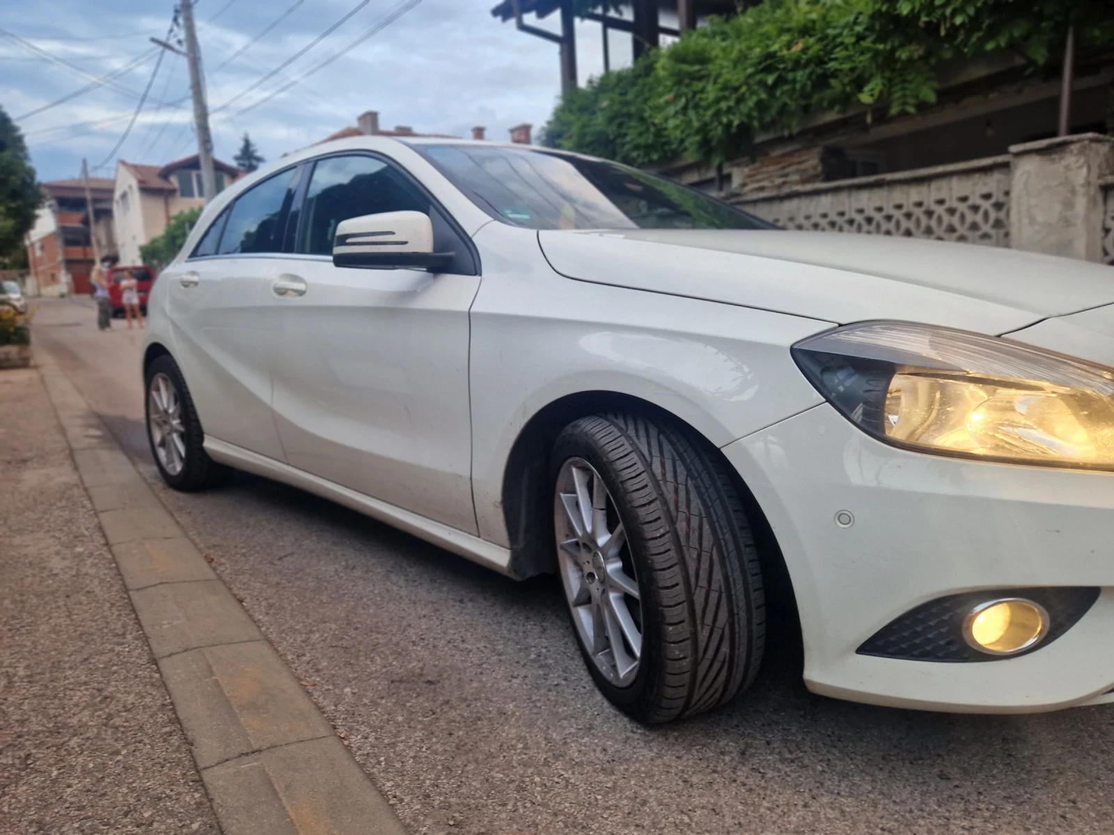 Mercedes-Benz A 180 W176 - изображение 6