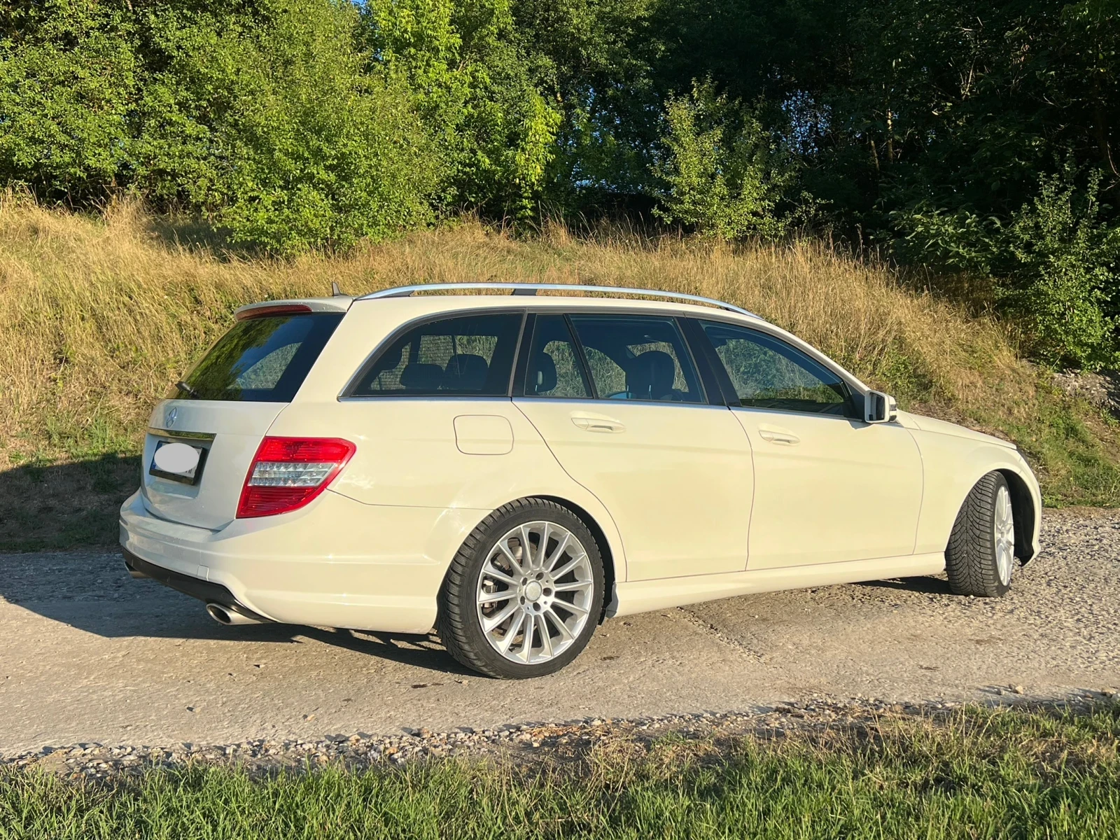 Mercedes-Benz C 350 AMG 4matic - изображение 3