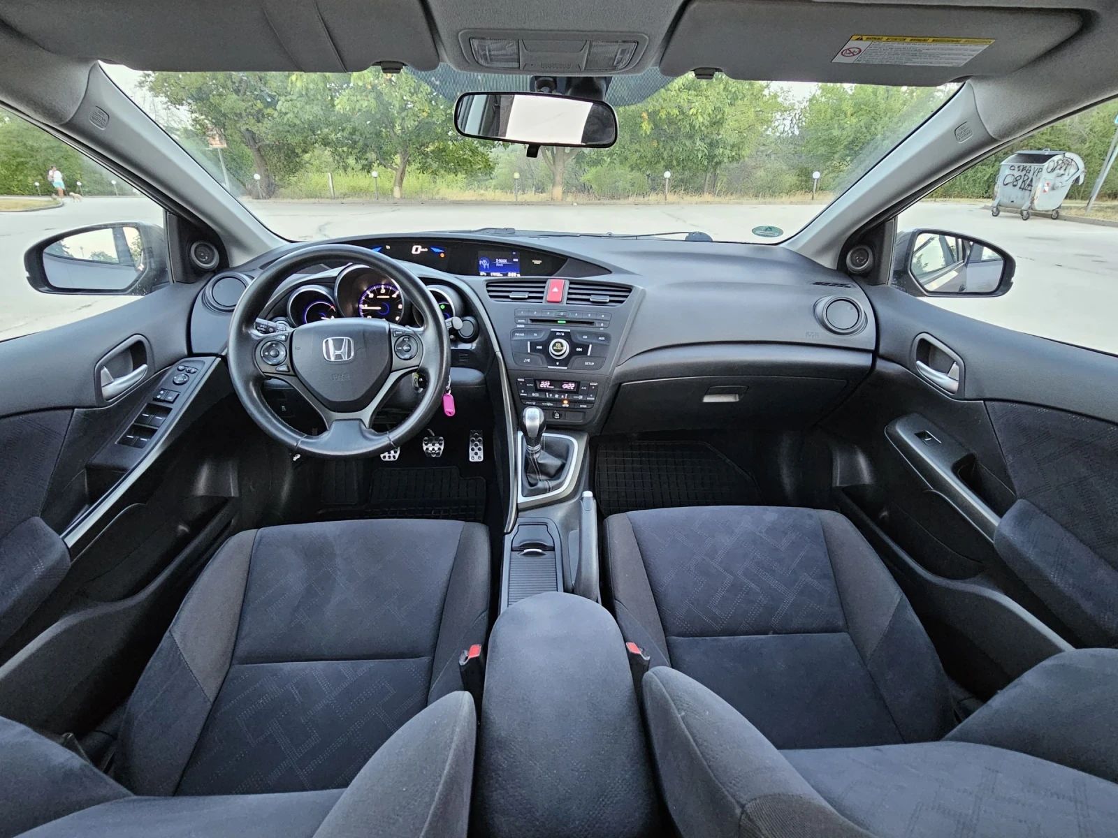 Honda Civic 2.2 i- Dtec 150к.с Sport - изображение 9