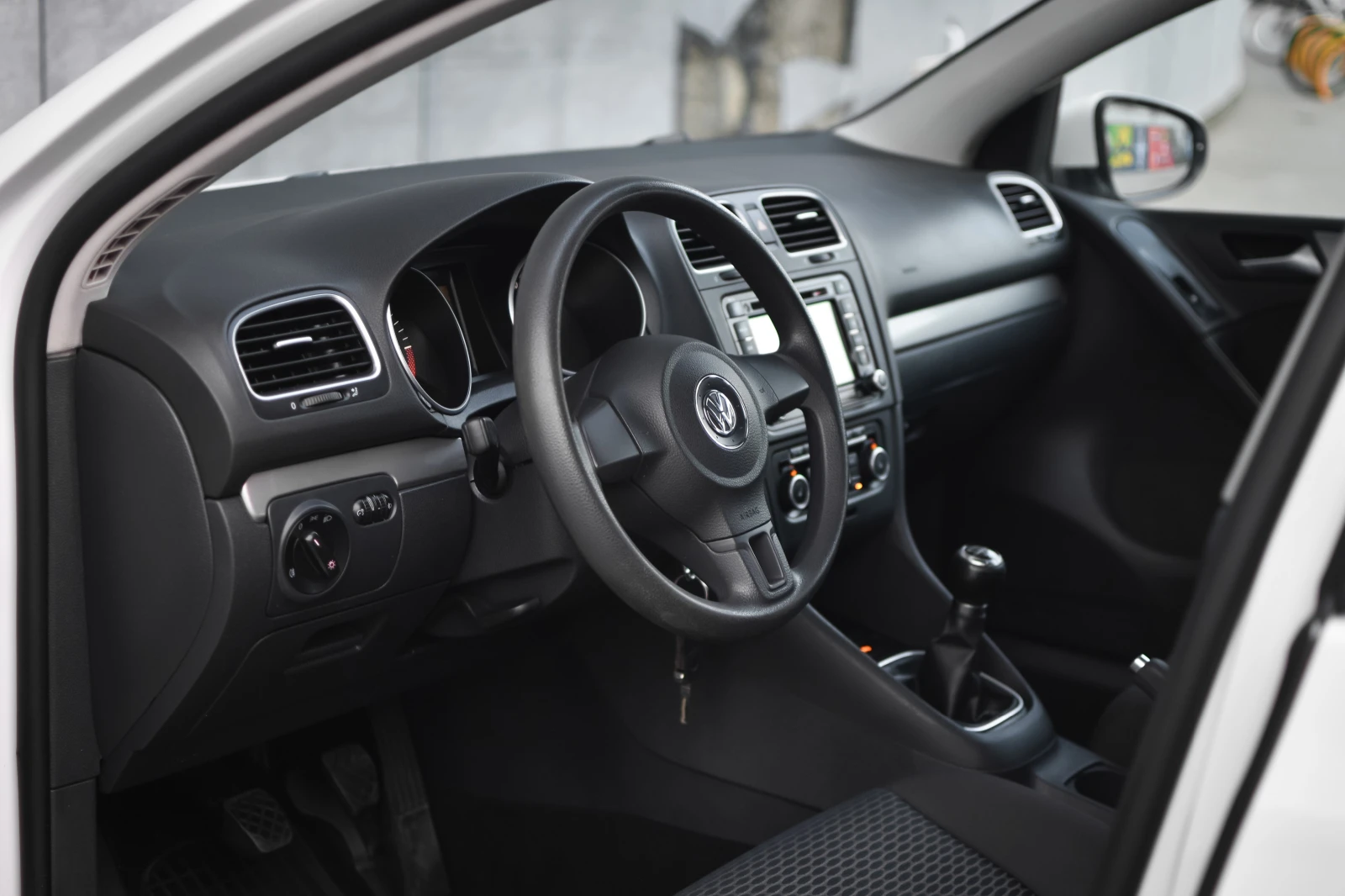 VW Golf 2.0 TDI 4 MOTION - изображение 10