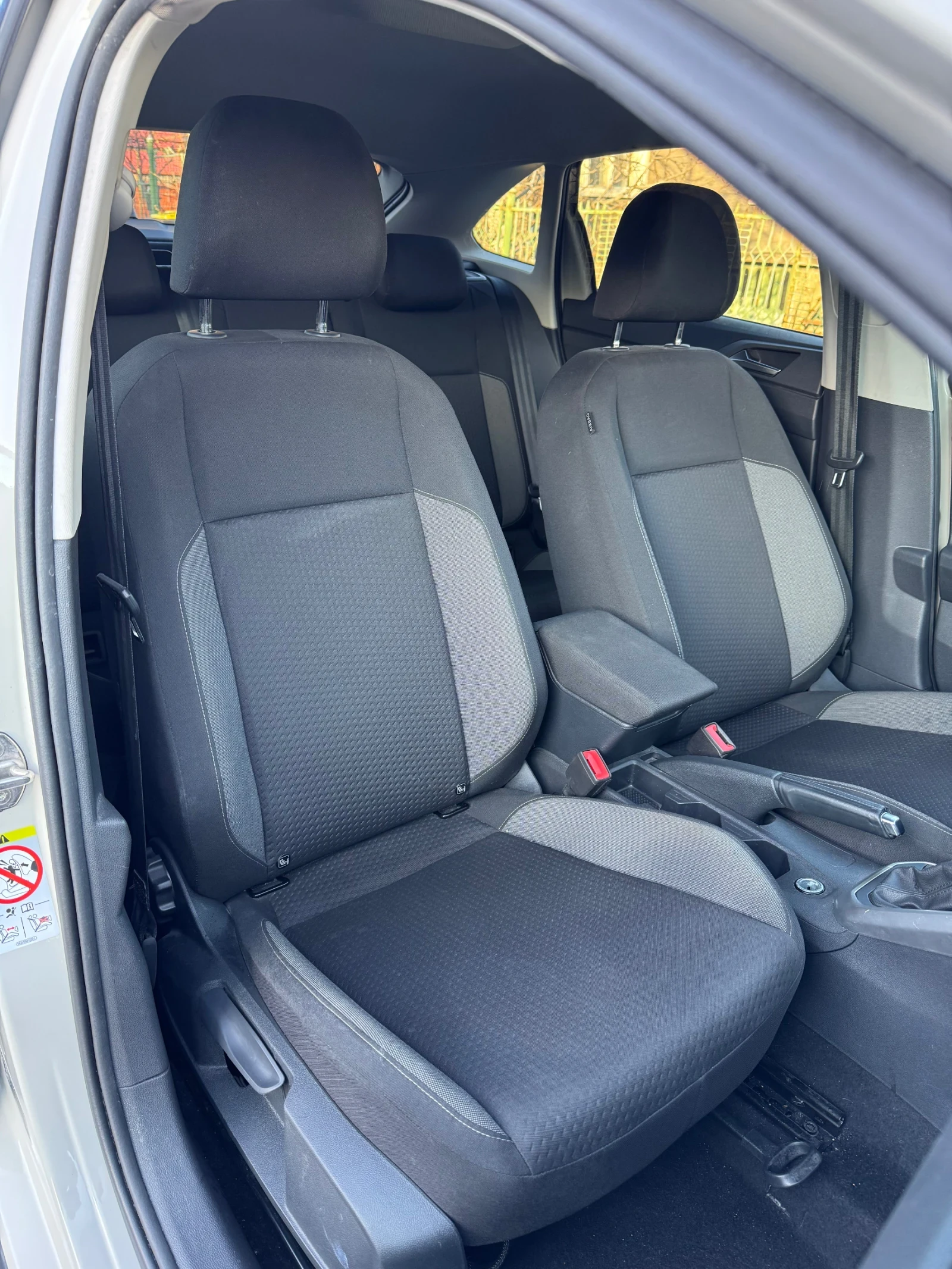 VW Taigo 1.0 TSI/DSG/DISTRONIC | Mobile.bg � ����������� 14