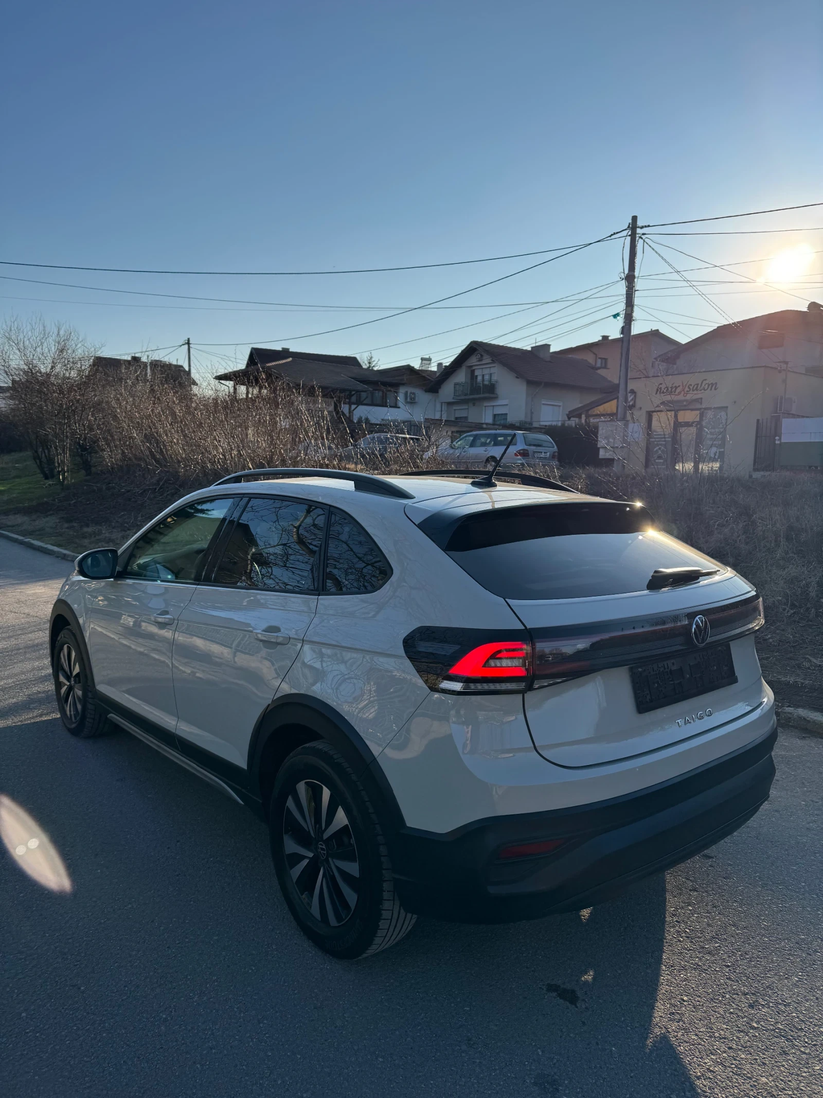 VW Taigo 1.0 TSI/DSG/DISTRONIC - изображение 6