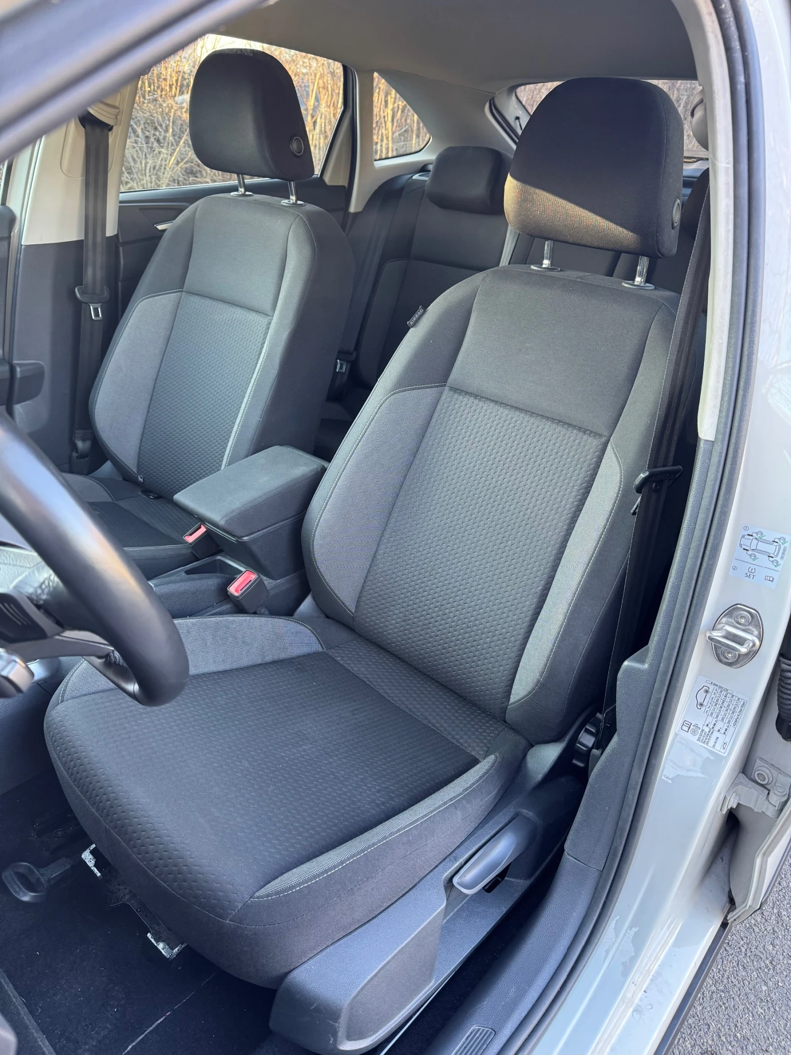 VW Taigo 1.0 TSI/DSG/DISTRONIC | Mobile.bg � ����������� 13