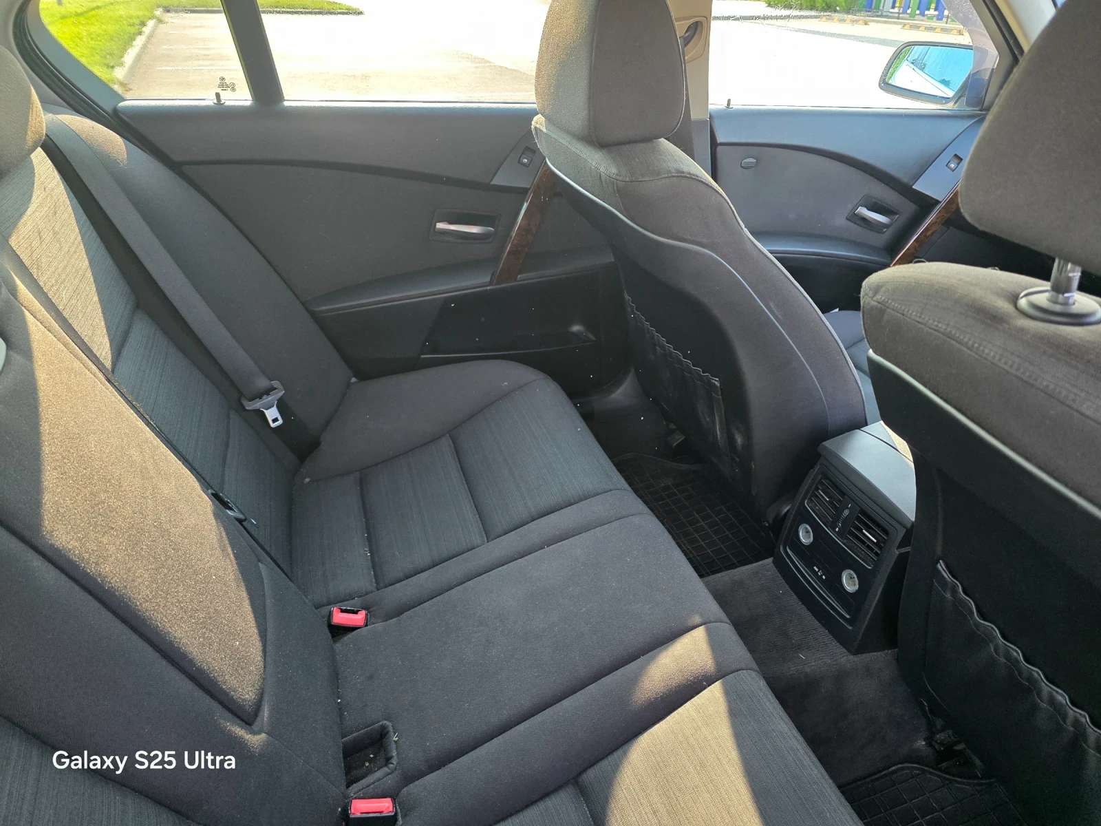 BMW 525 На газ десен волан, снимка 6 - Автомобили и джипове - 53931867